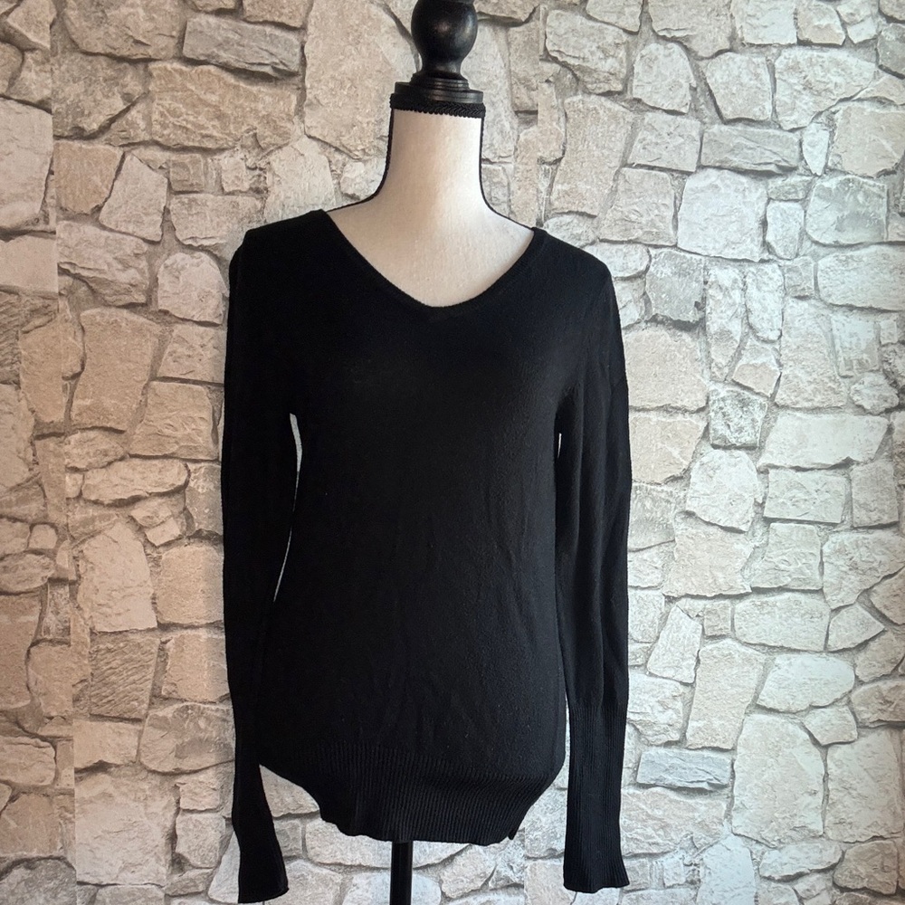 Elegant Black Women's Sweater